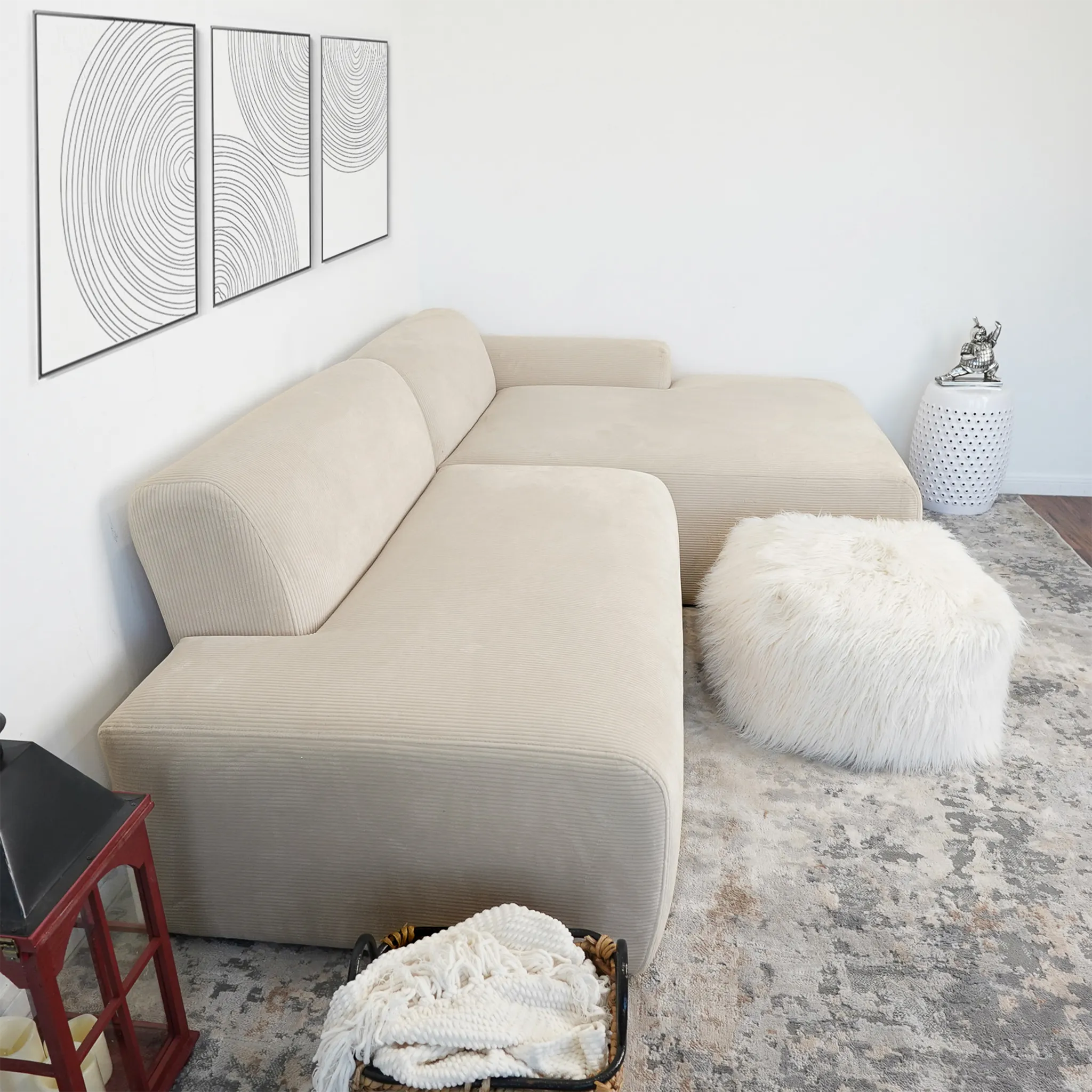 Mar Sectional Cream Velvet Sofa (Right Facing)