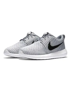 Roshe Two Flyknit Wolf Grey