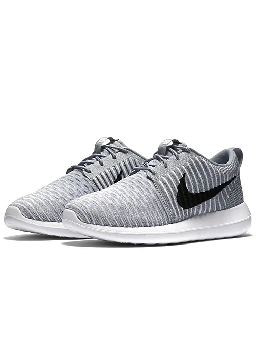 Roshe Two Flyknit Wolf Grey